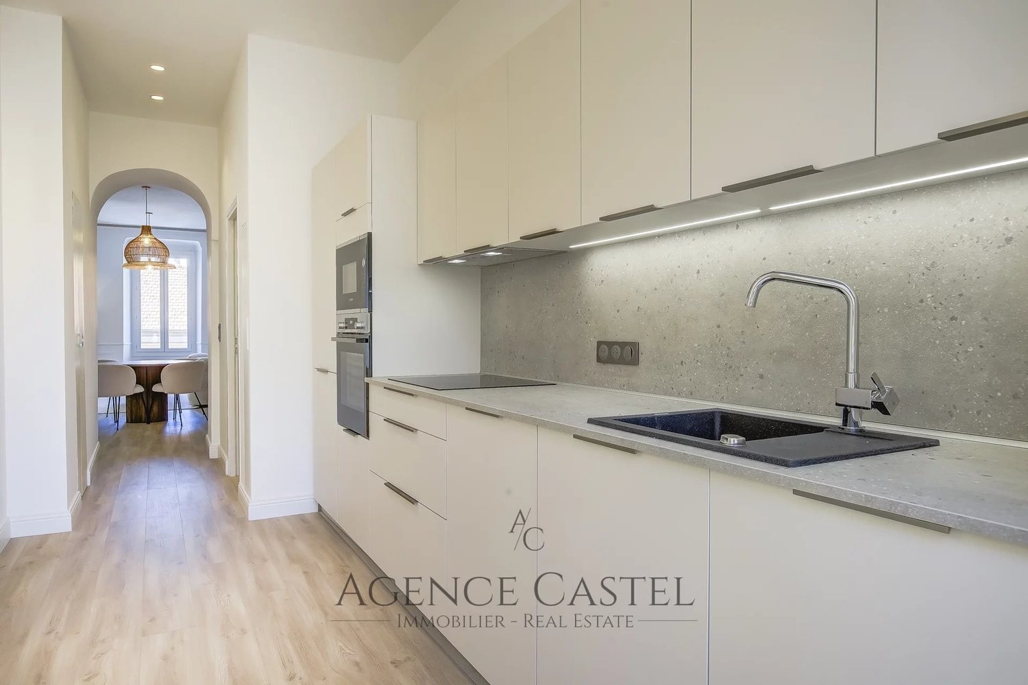 Property photo in Port