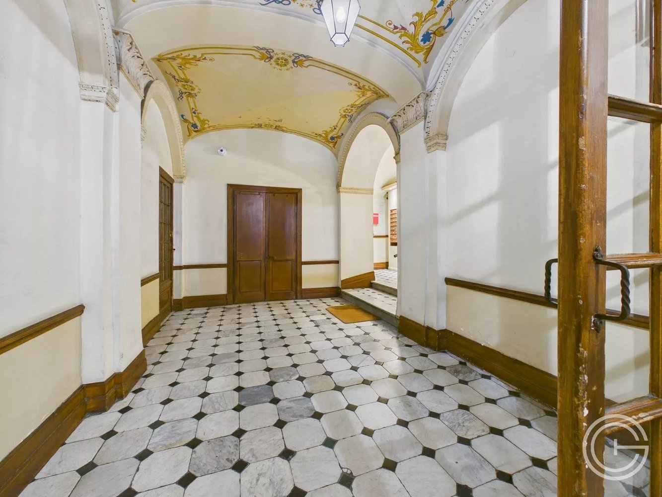 Property photo in Port