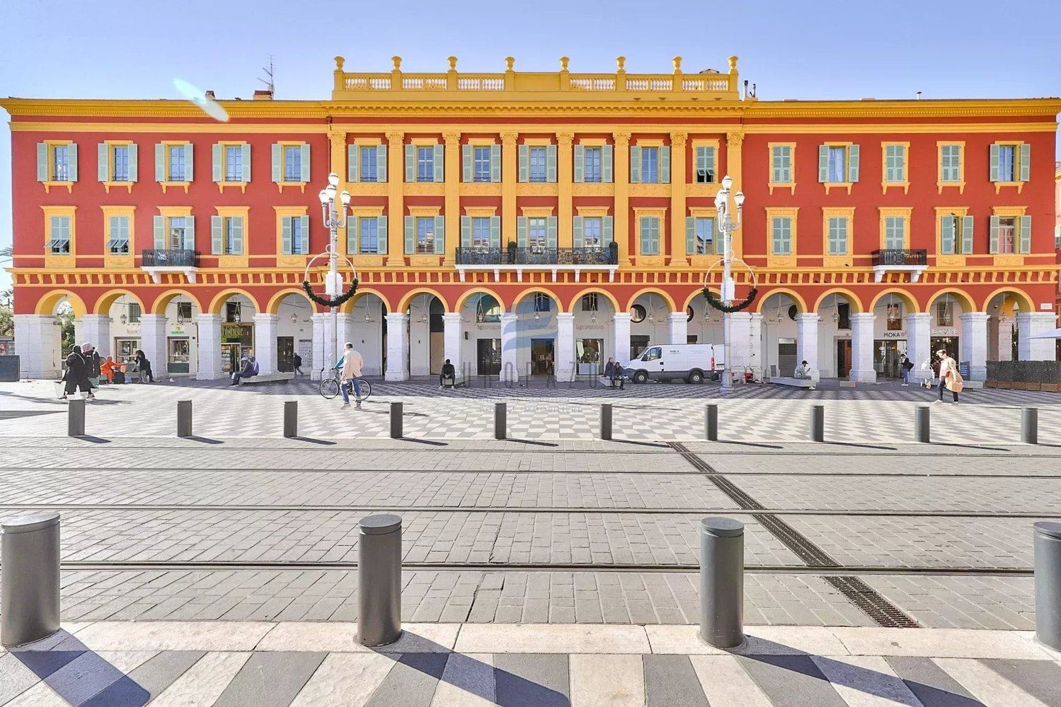 Property photo in Carre d'Argent