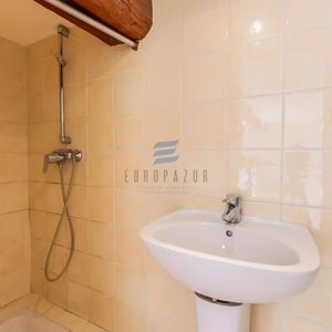 Property in Carre d'Argent