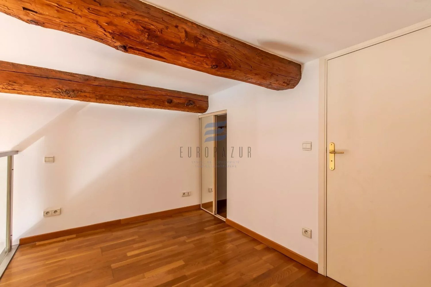 Property photo in Carre d'Argent