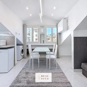 Property in Carre d'Argent