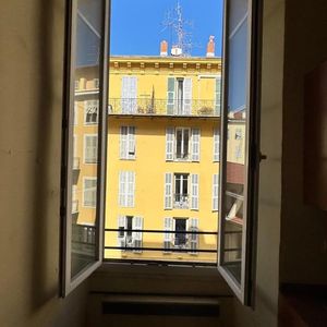 Property in Carre d'Argent