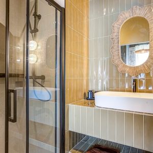 Property in Carre d'Argent