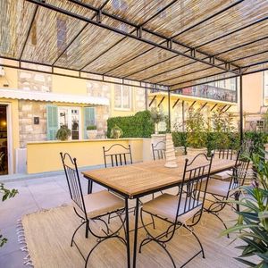 Property in Carre d'Argent