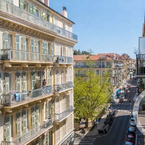 Property in Carre d'Argent