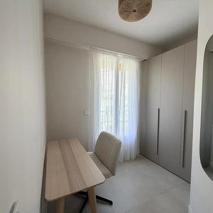 Property in Carre d'Argent