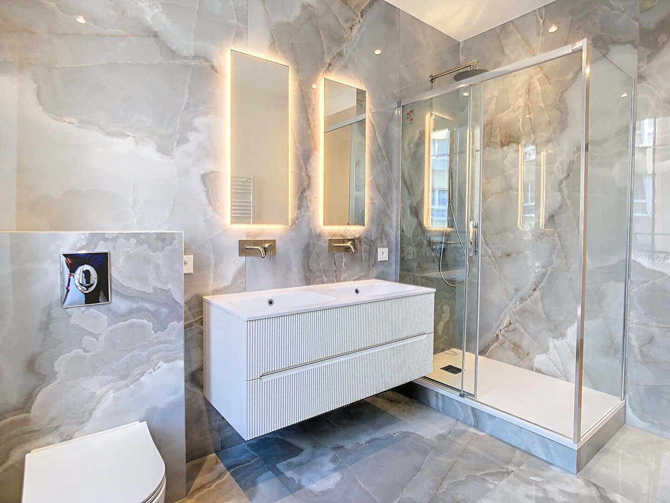 Property photo in Carre d'Argent