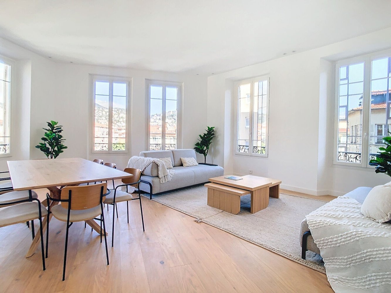 Property photo in Carre d'Argent