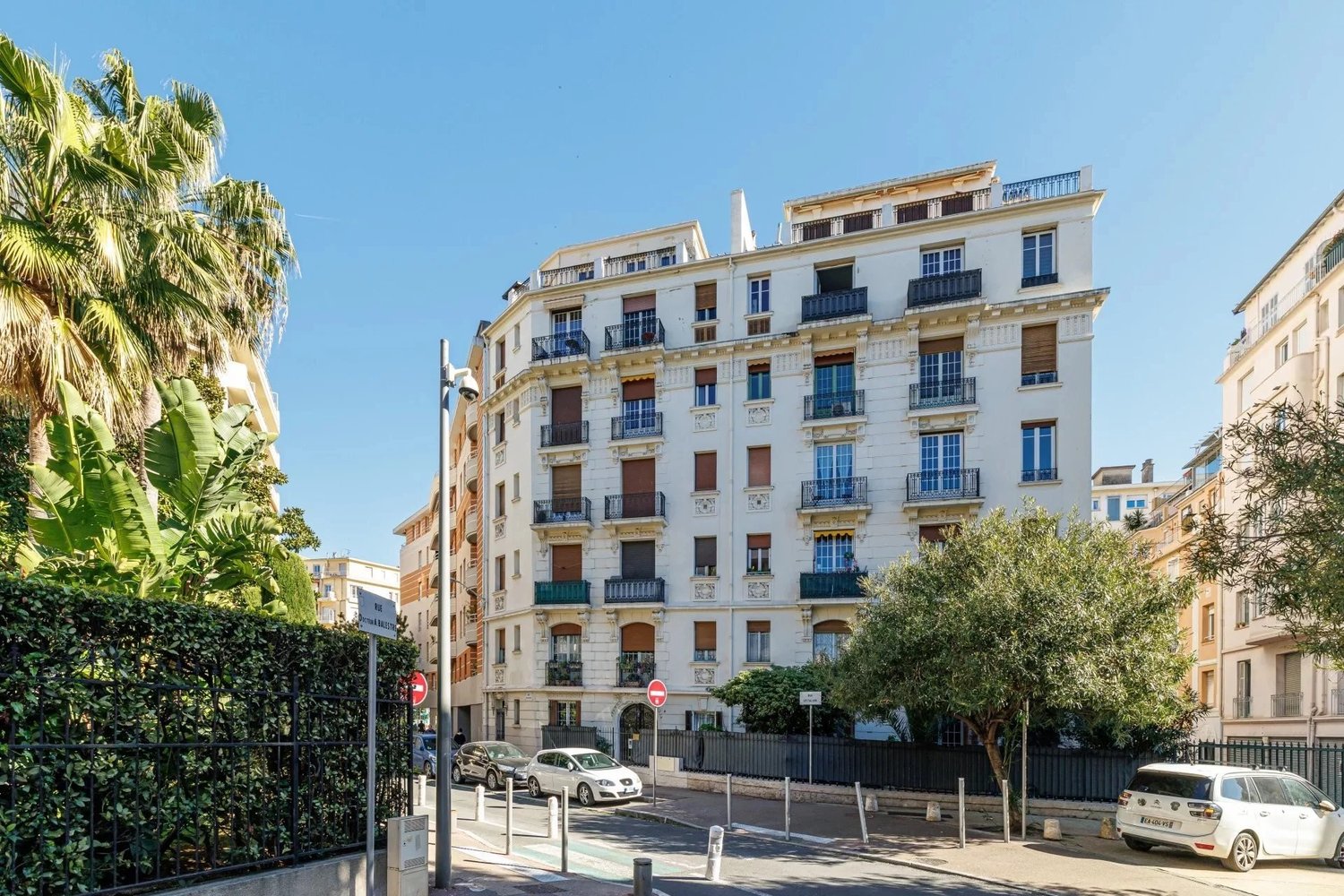 Property photo in Carre d'Argent