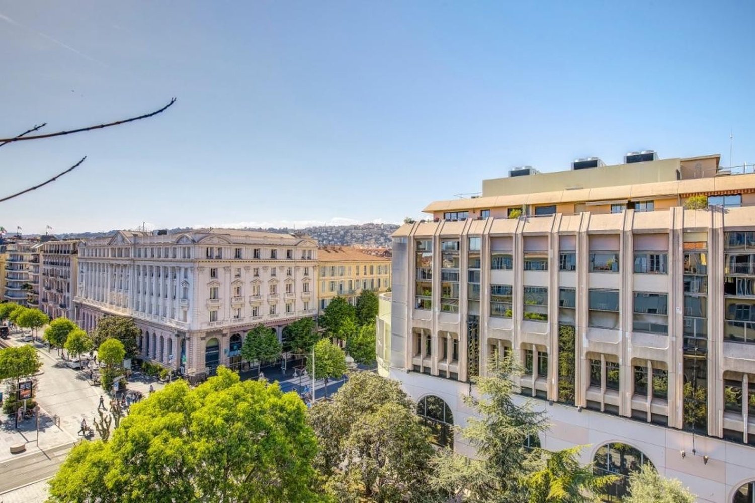 Property photo in Carre d'Argent