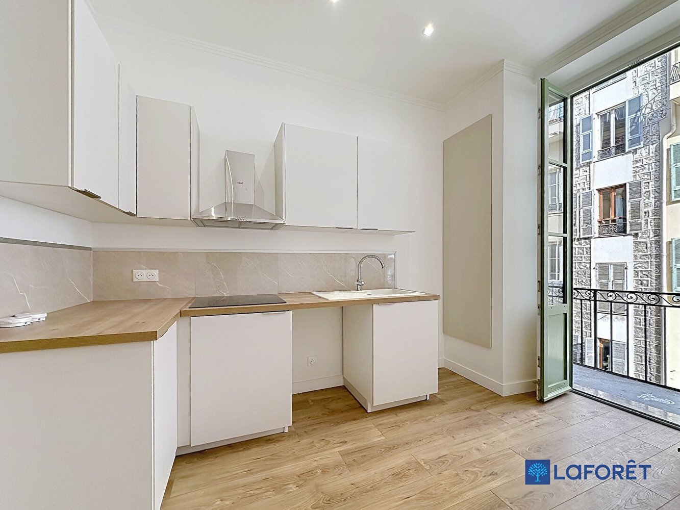 Property photo in Carre d'Argent