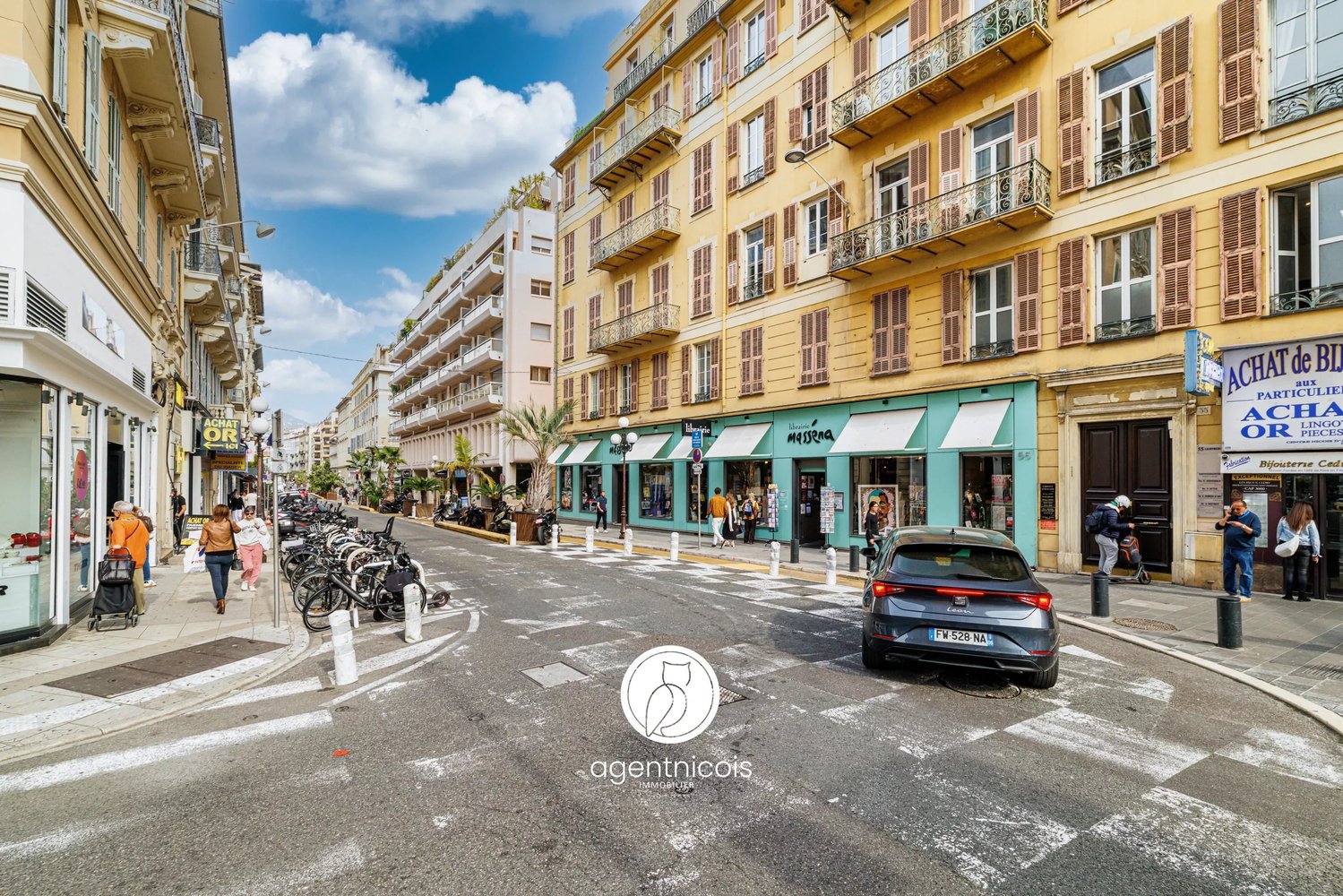 Property photo in Carre d'Argent