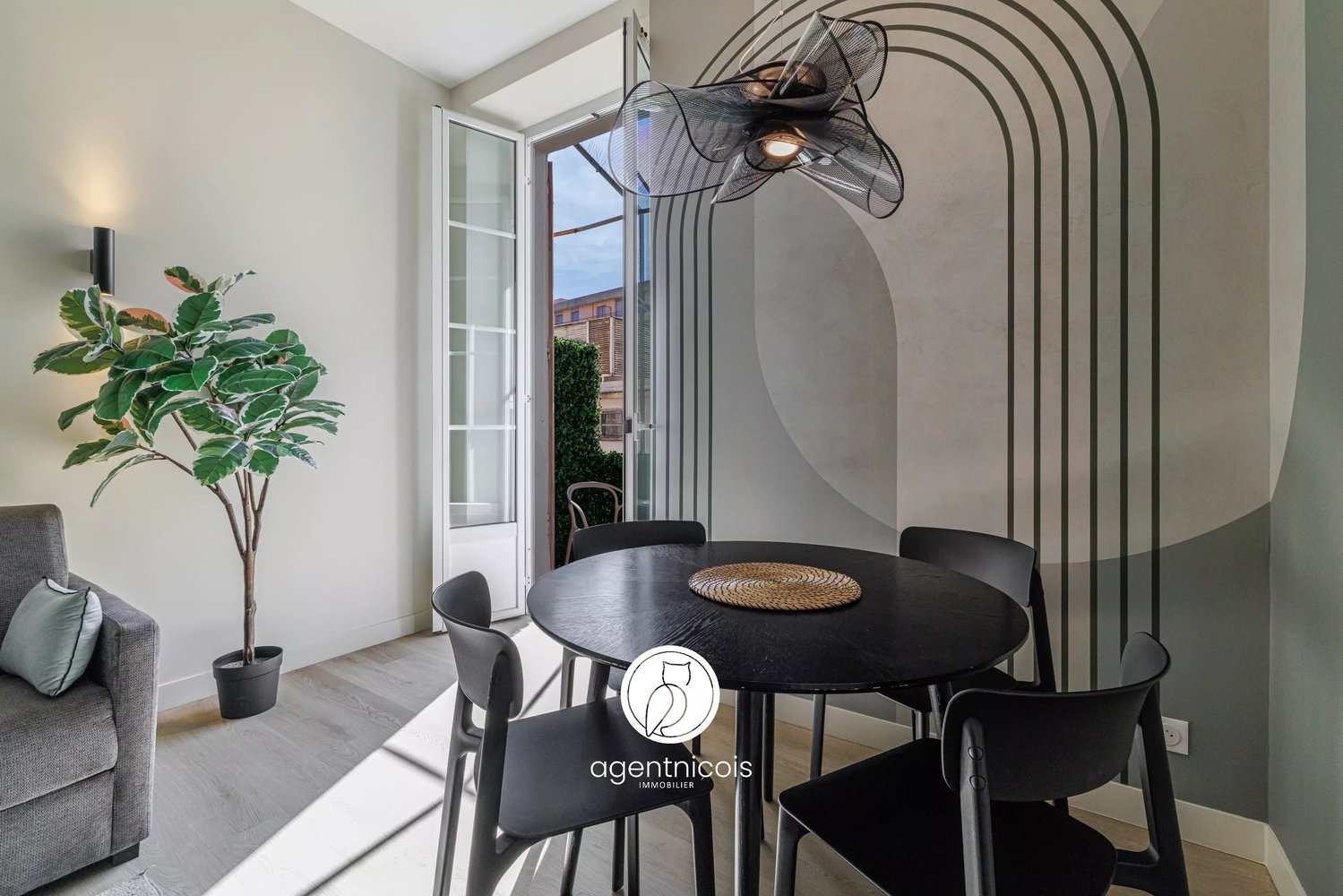 Property photo in Carre d'Argent