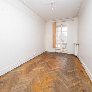 Property in Carre d'Argent