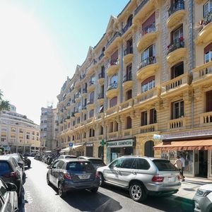 Property in Carre d'Argent