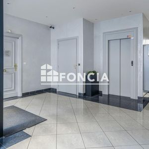 Property in Carre d'Argent