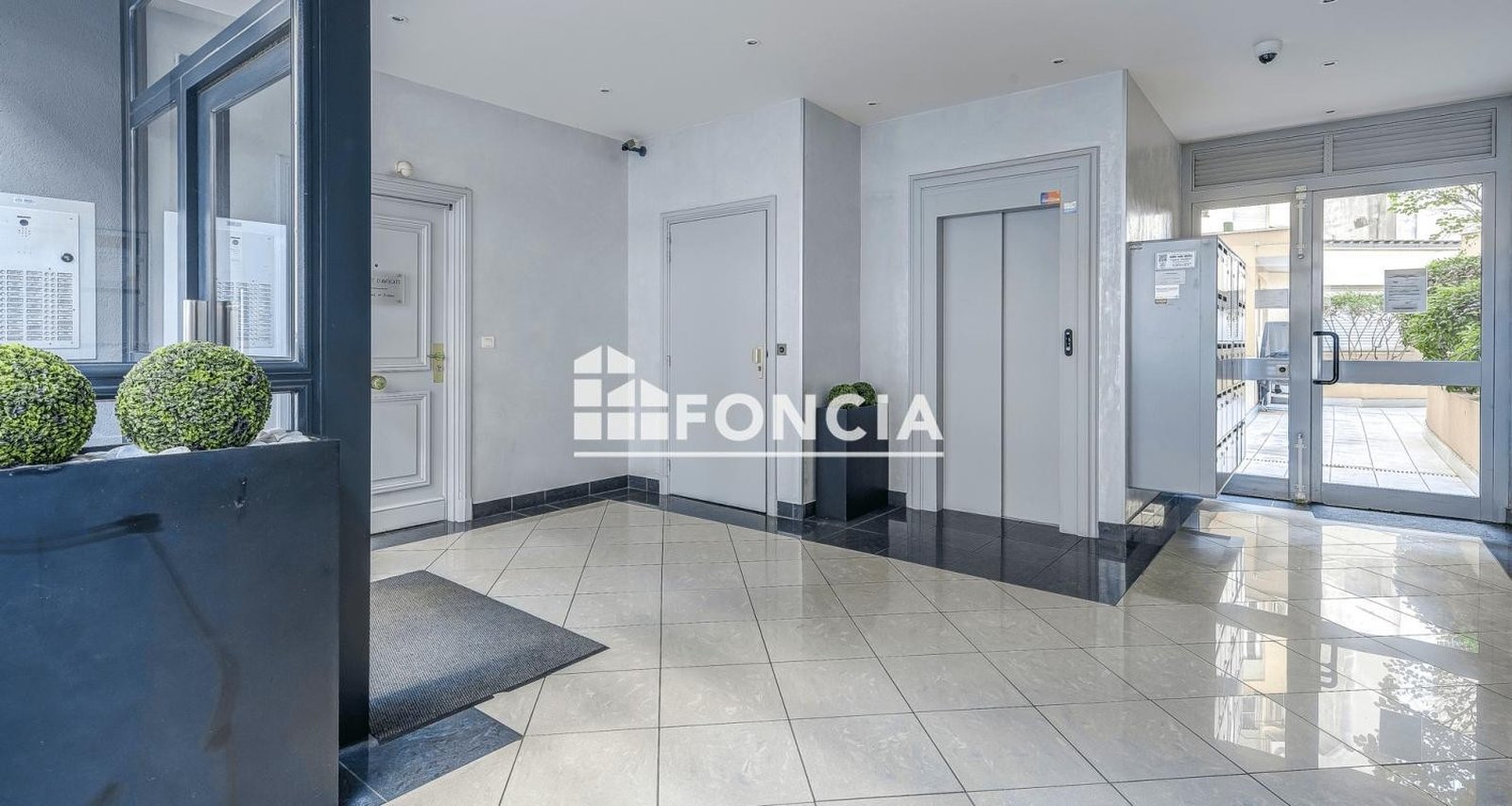 Property photo in Carre d'Argent
