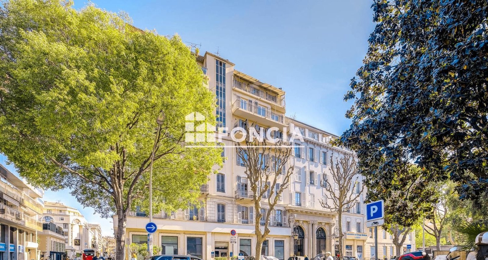 Property photo in Carre d'Argent