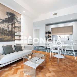 Property in Carre d'Argent