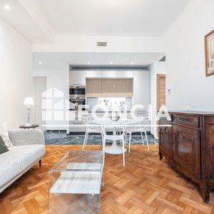 Property in Carre d'Argent