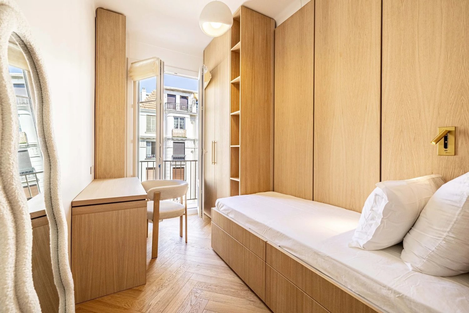 Property photo in Carre d'Argent