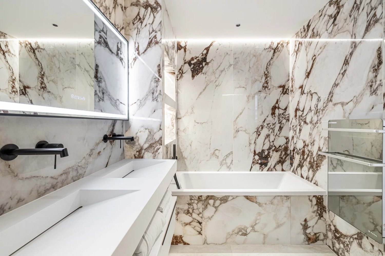 Property photo in Carre d'Argent