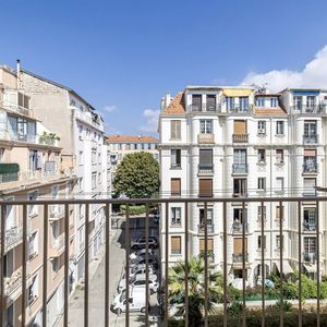 Property in Carre d'Argent