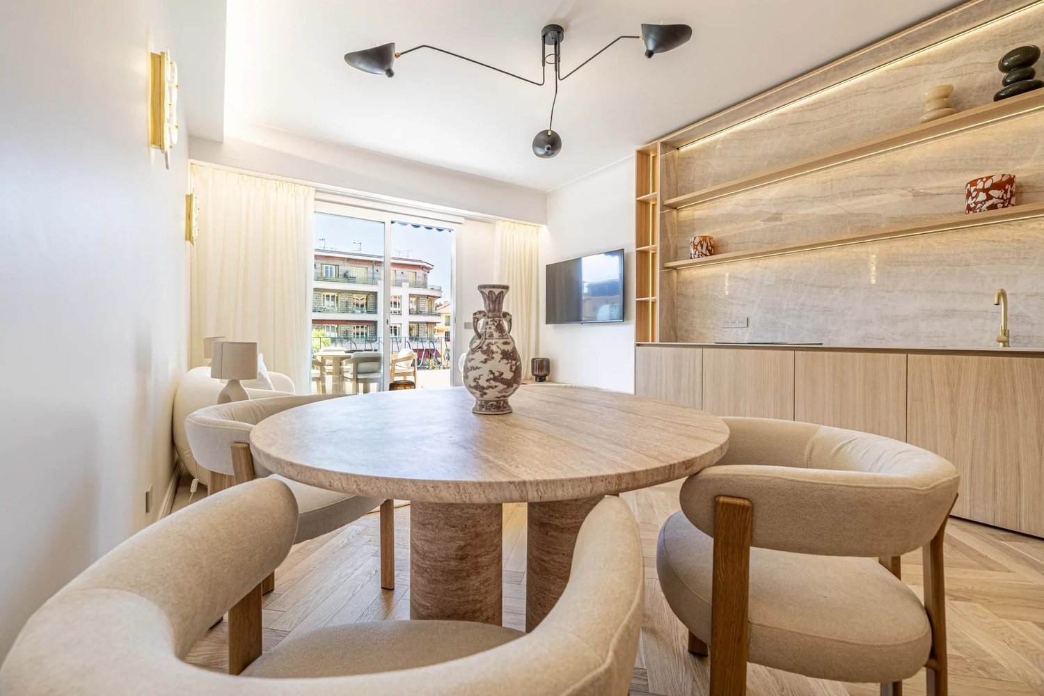 Property photo in Carre d'Argent