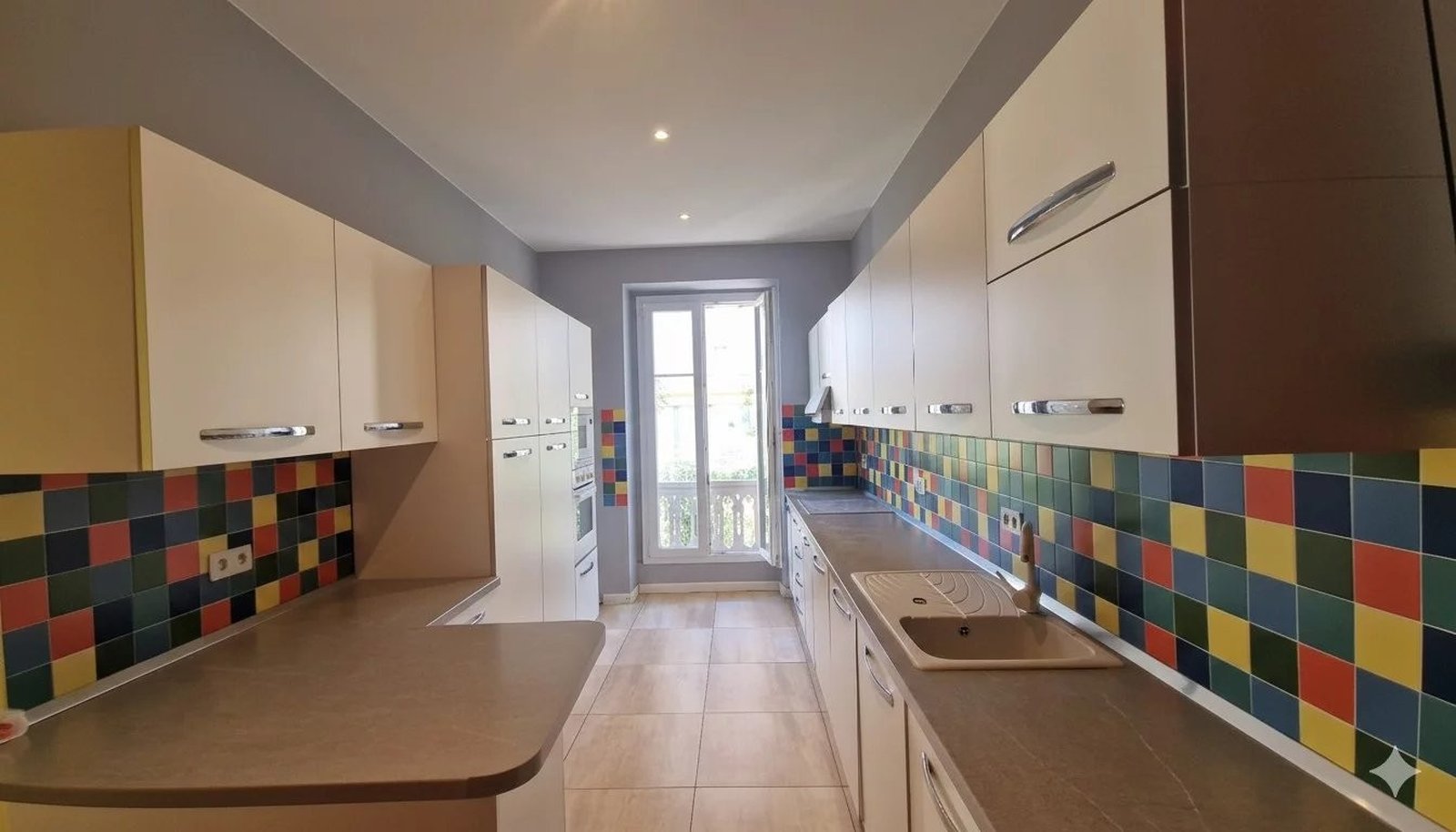 Property photo in Carre d'Argent