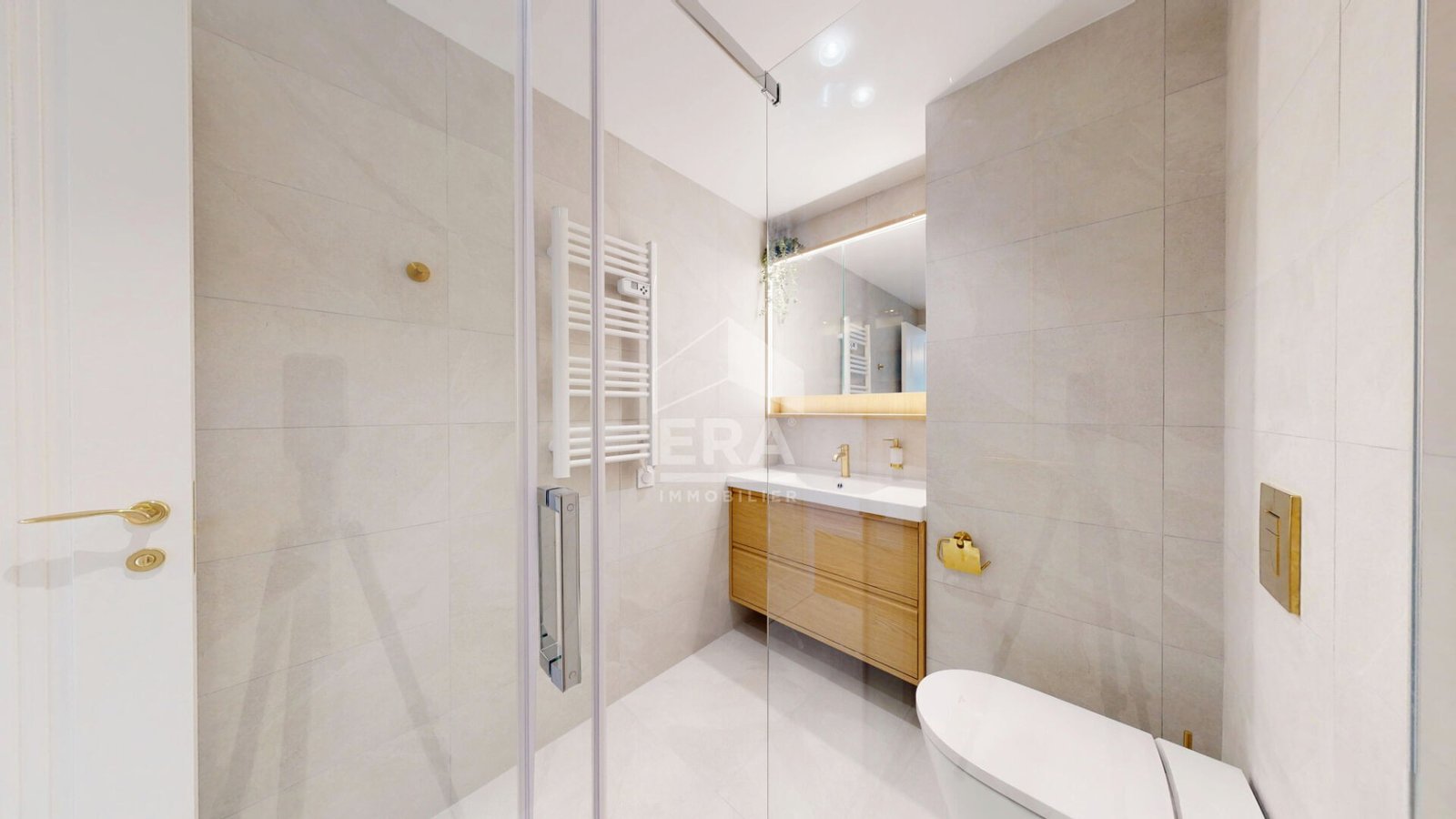 Property photo in Carre d'Or