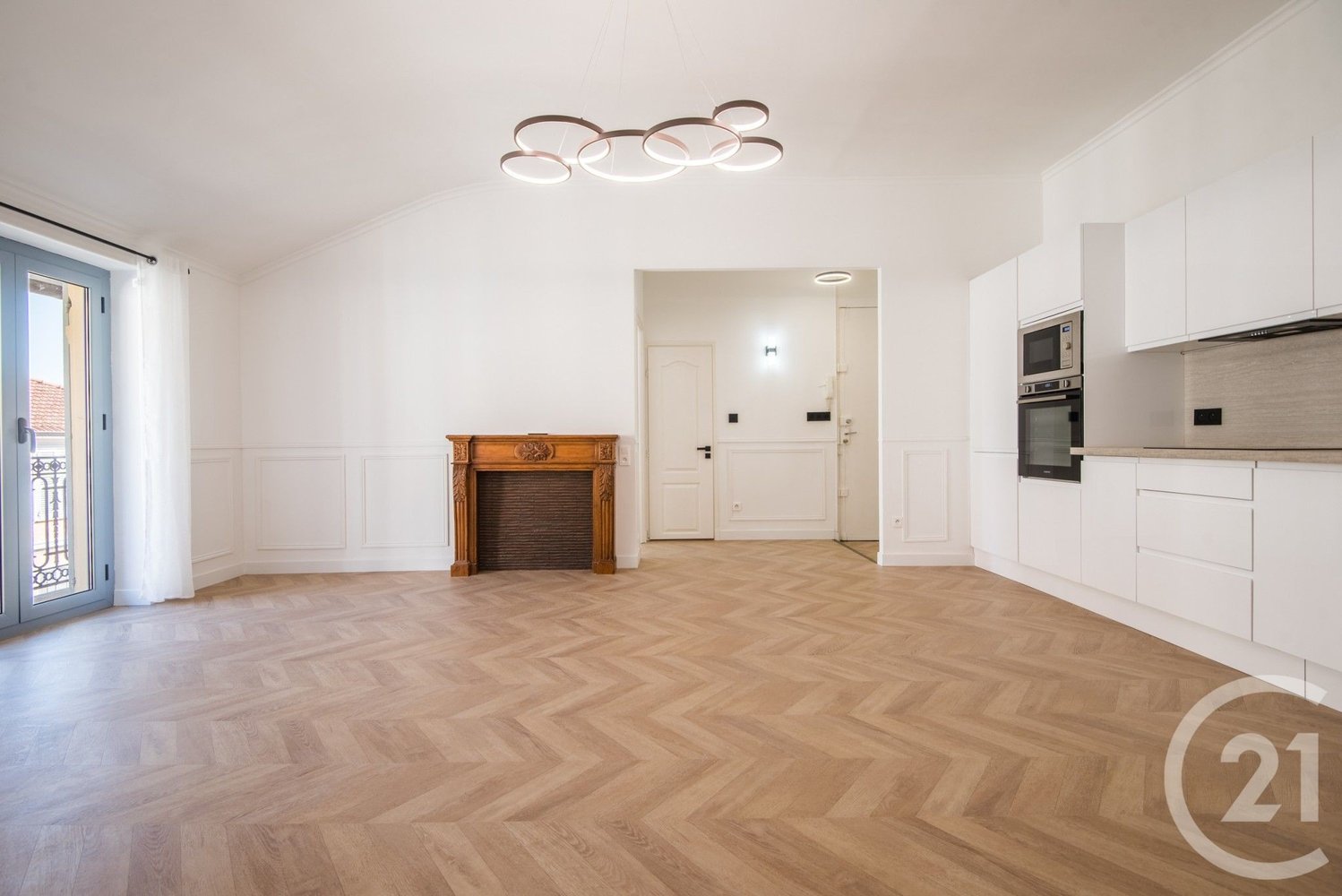 Property photo in Carre d'Or