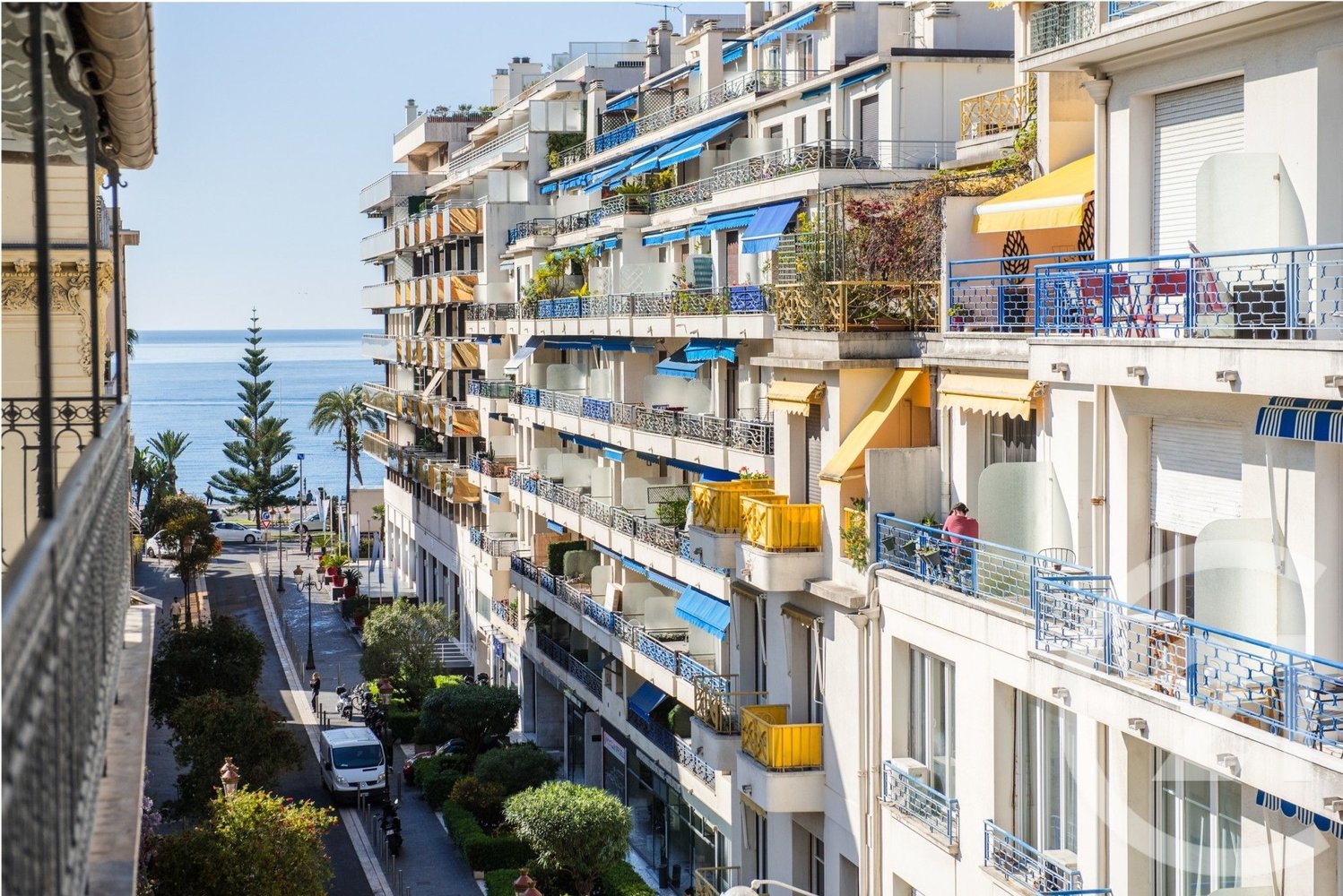 Property photo in Carre d'Or