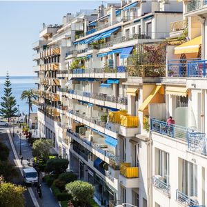 Property in Carre d'Or