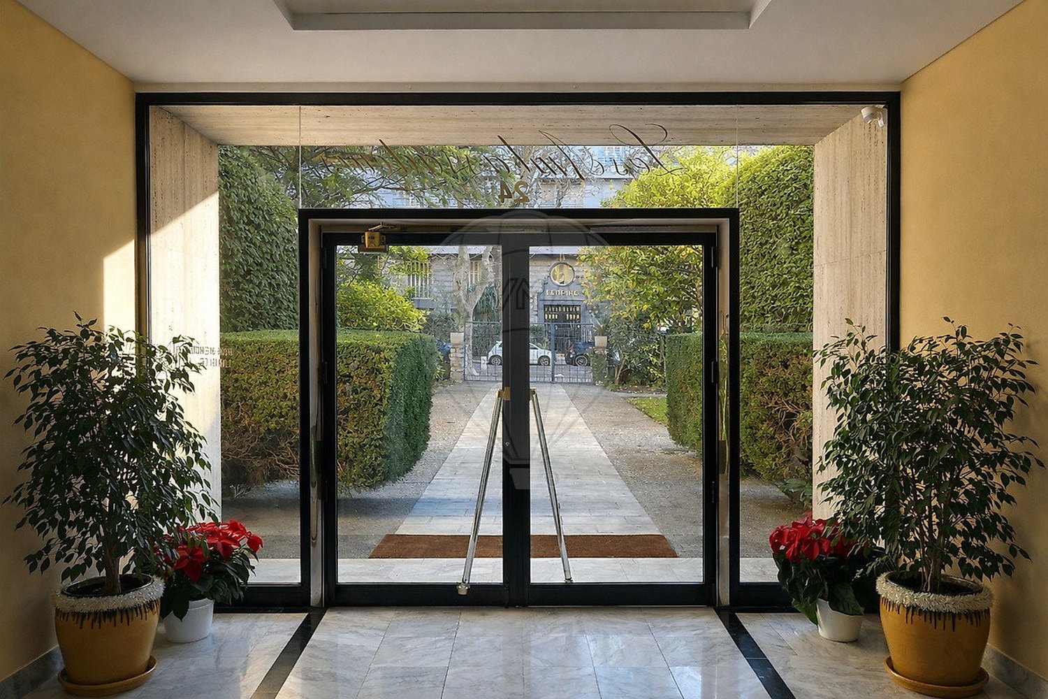 Property photo in Carre d'Or