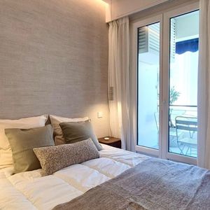 Property in Carre d'Or