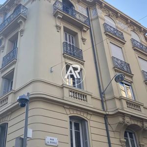 Property in Carre d'Or