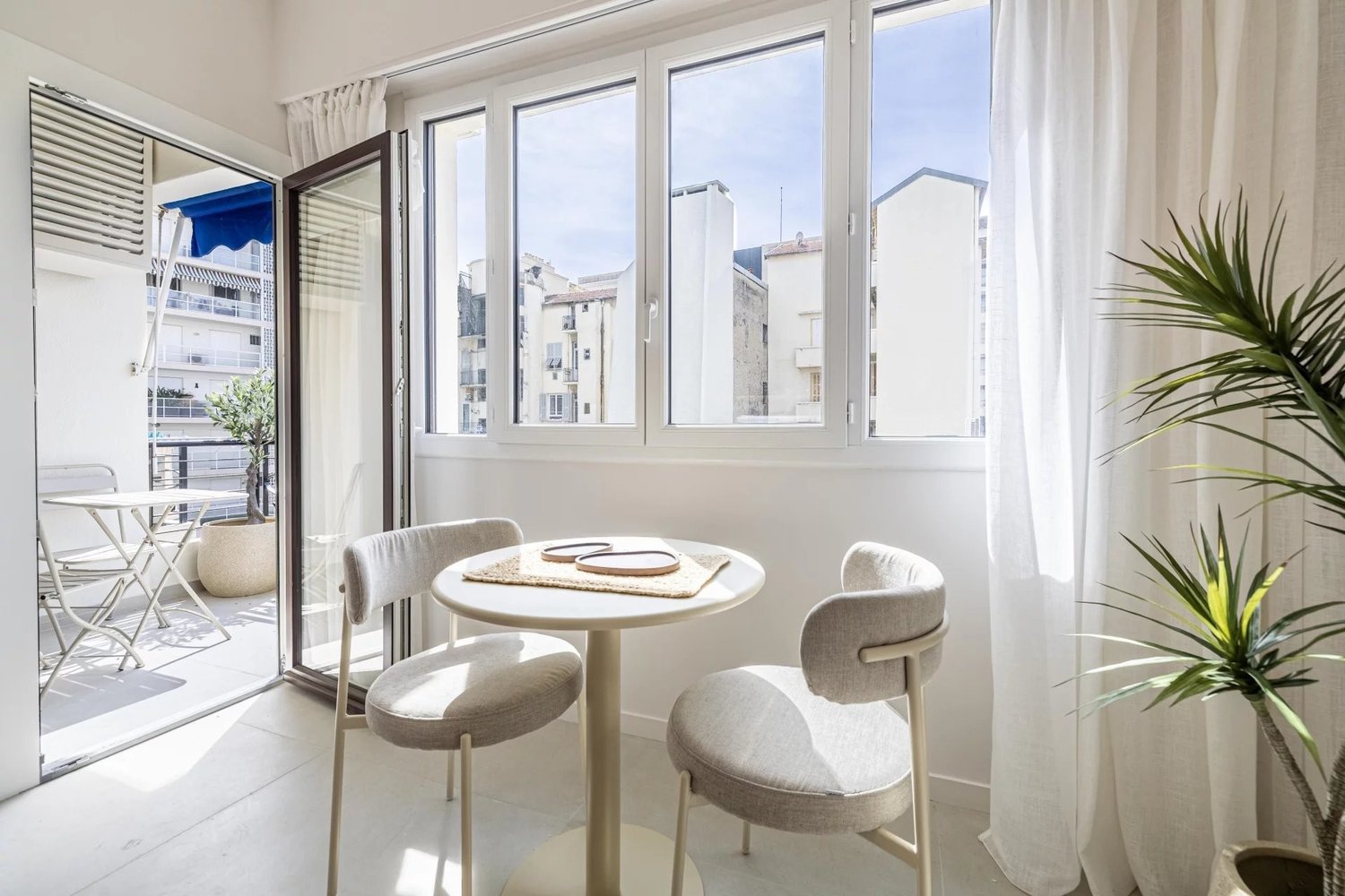 Property photo in Carre d'Or