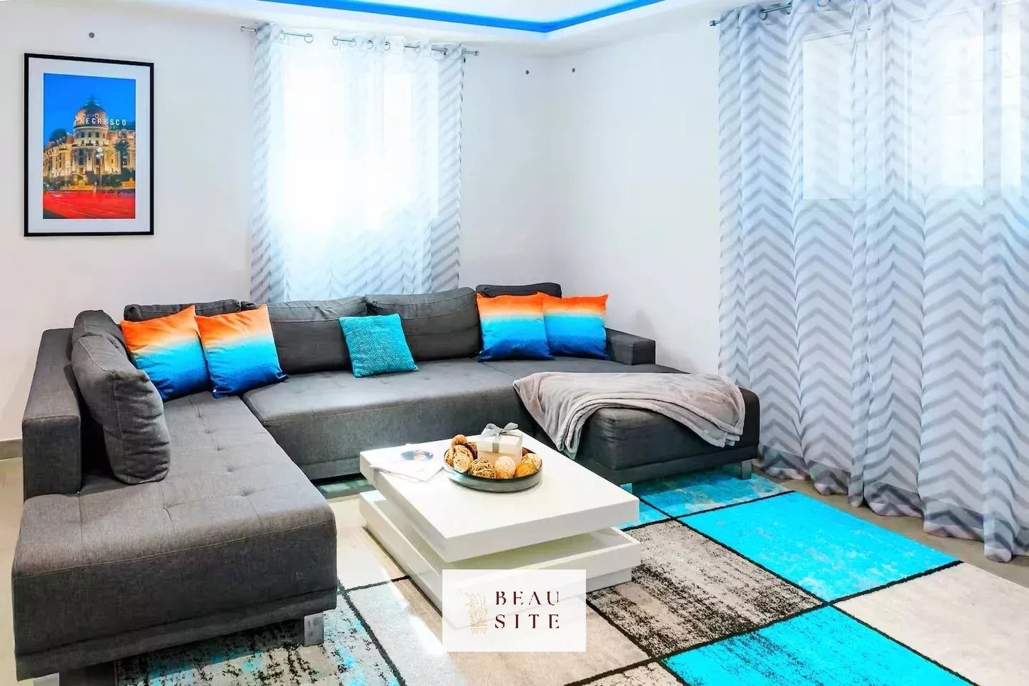 Property photo in Carre d'Or