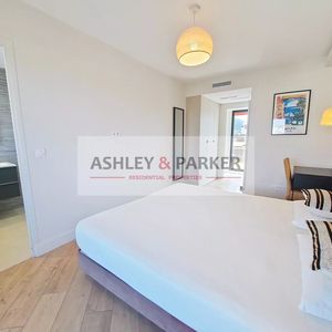 Property in Carre d'Or