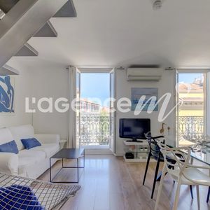 Property in Carre d'Or