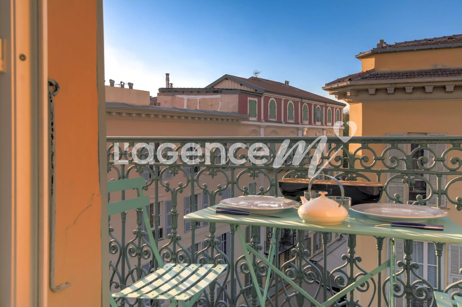 Property photo in Carre d'Or