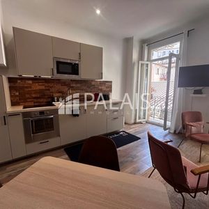 Property in Carre d'Or