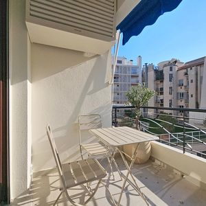 Property in Carre d'Or
