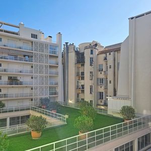 Property in Carre d'Or