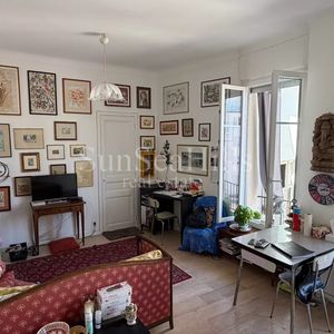 Property in Carre d'Or