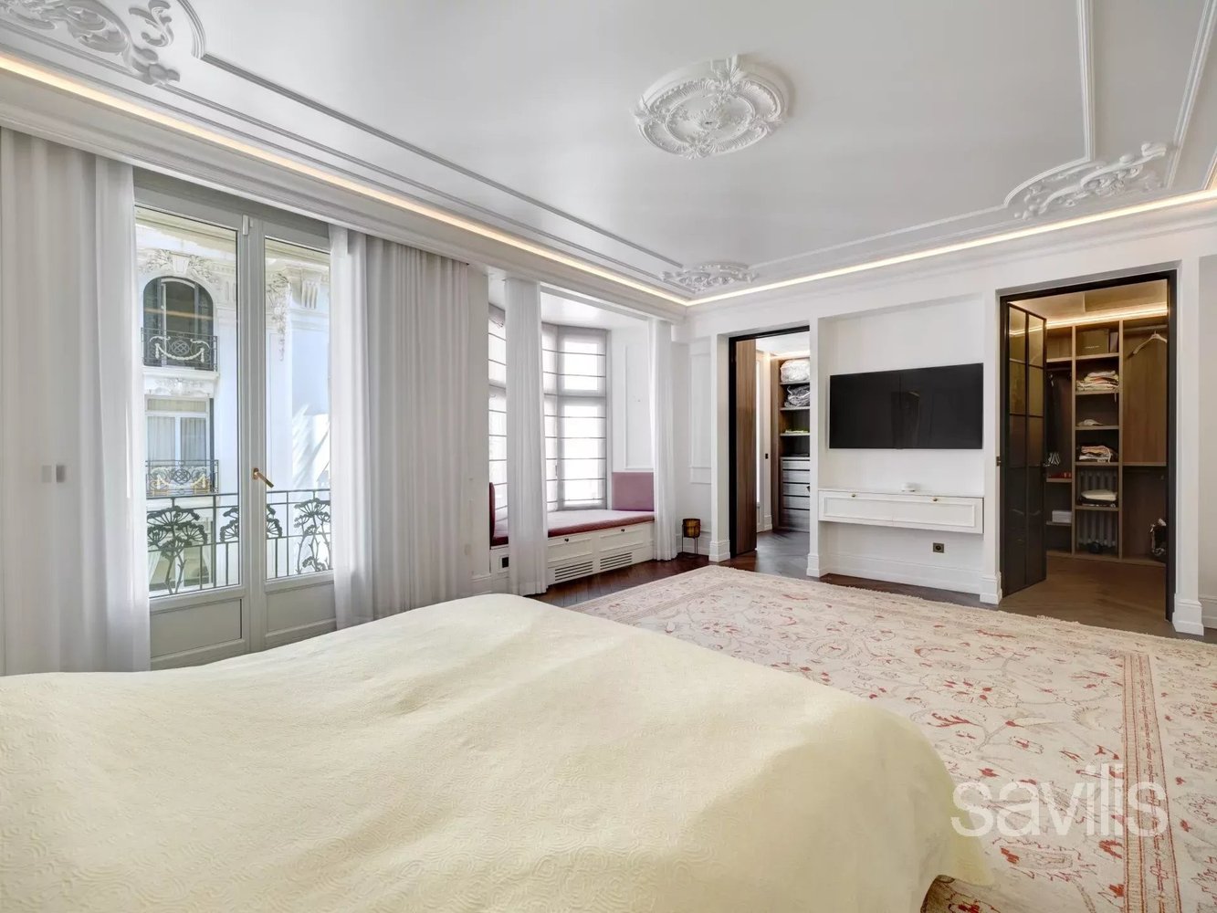 Property photo in Carre d'Or