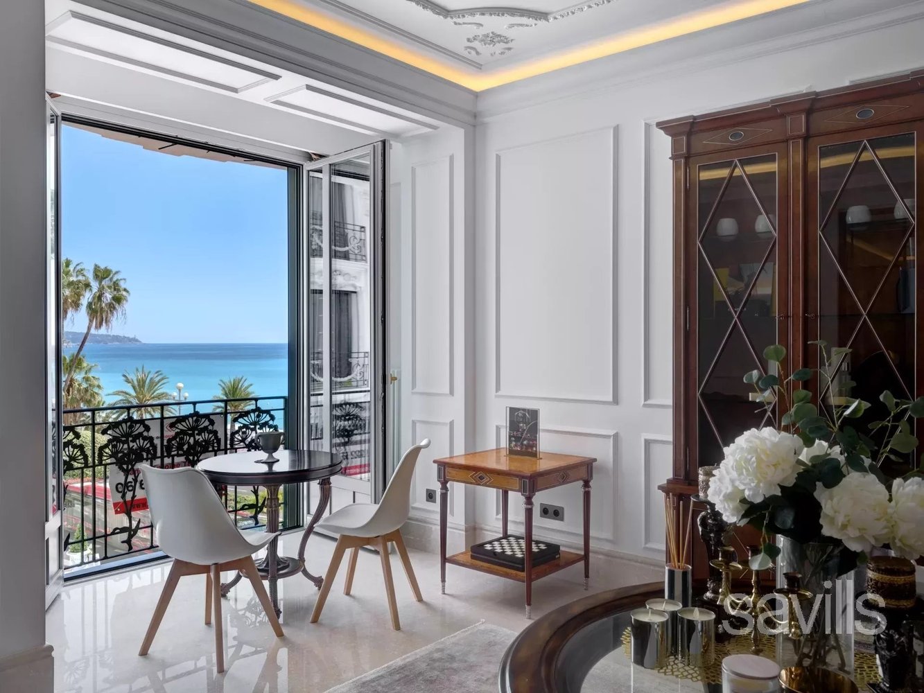 Property photo in Carre d'Or