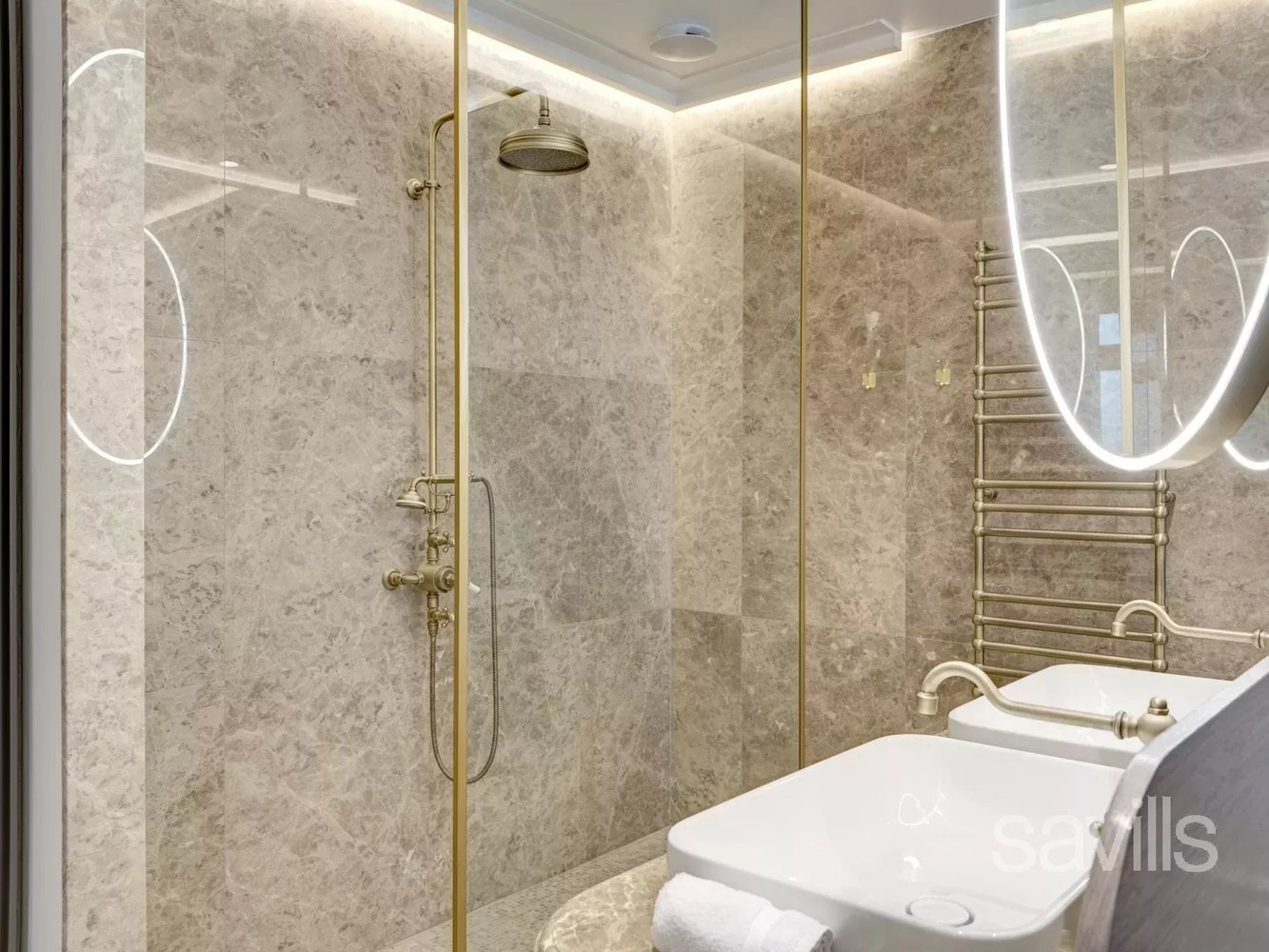 Property photo in Carre d'Or