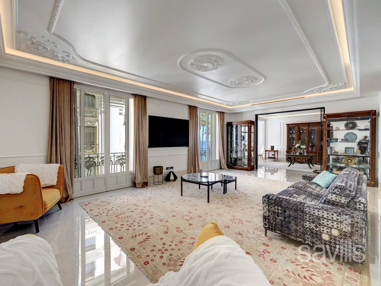 Property photo in Carre d'Or